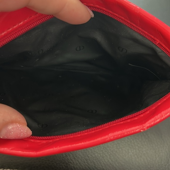 Christian Dior Beauty Red Patent Leather Makeup Cosmetics Bag with defect - Picture 7 of 7